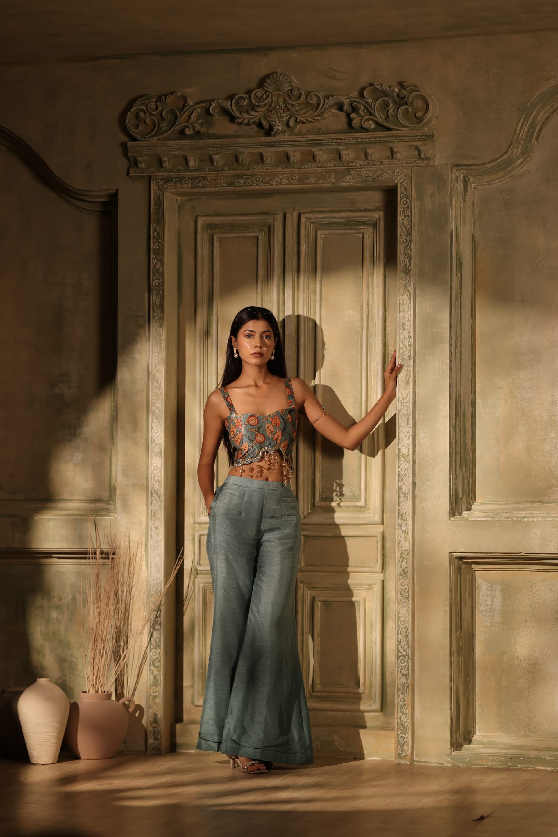THE ORANGERIE SET alternate angle